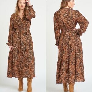Dex Paisley Maxi Dress size small